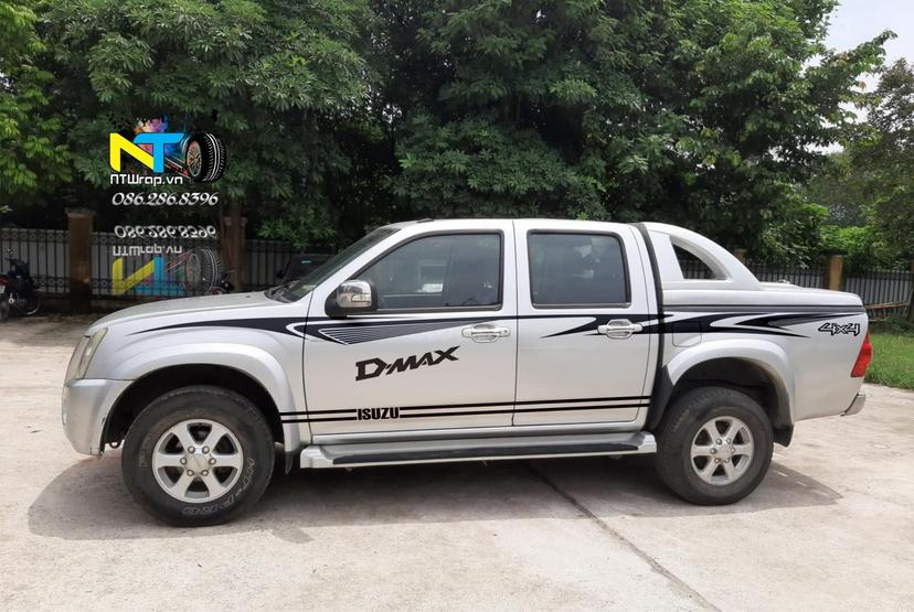 TEM XE ISUZU DMAX - 0001